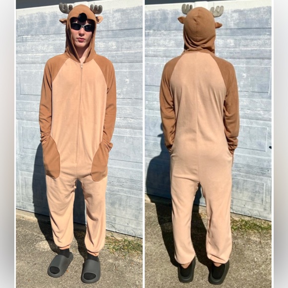 - Jammies 4 UR Families Reindeer Onsie Costume Pajama Suit SZ M! EUC! - Picture 3 of 15